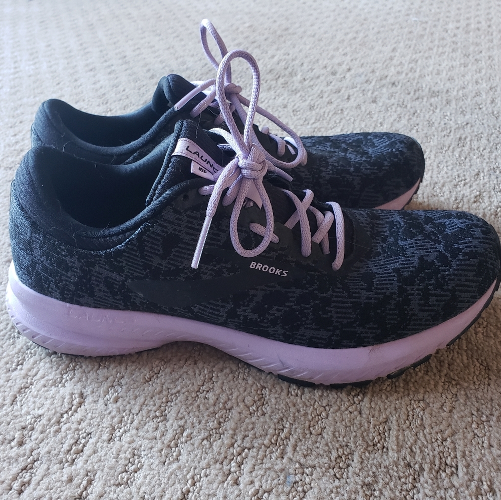 Brooks launch 7 womens 10